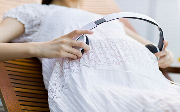 培养未来“天才宝宝”，孕期胎教是秘诀，6个方法教你正确做胎教